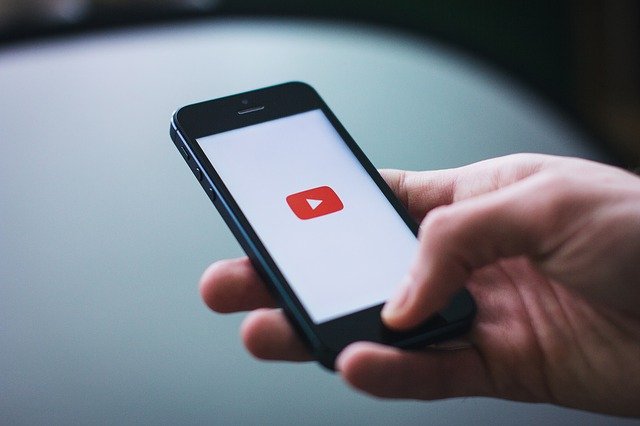stahování videa z YouTube
